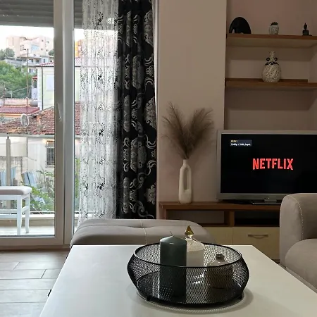 דירה Lovely One Bedroom Flat In 2 *